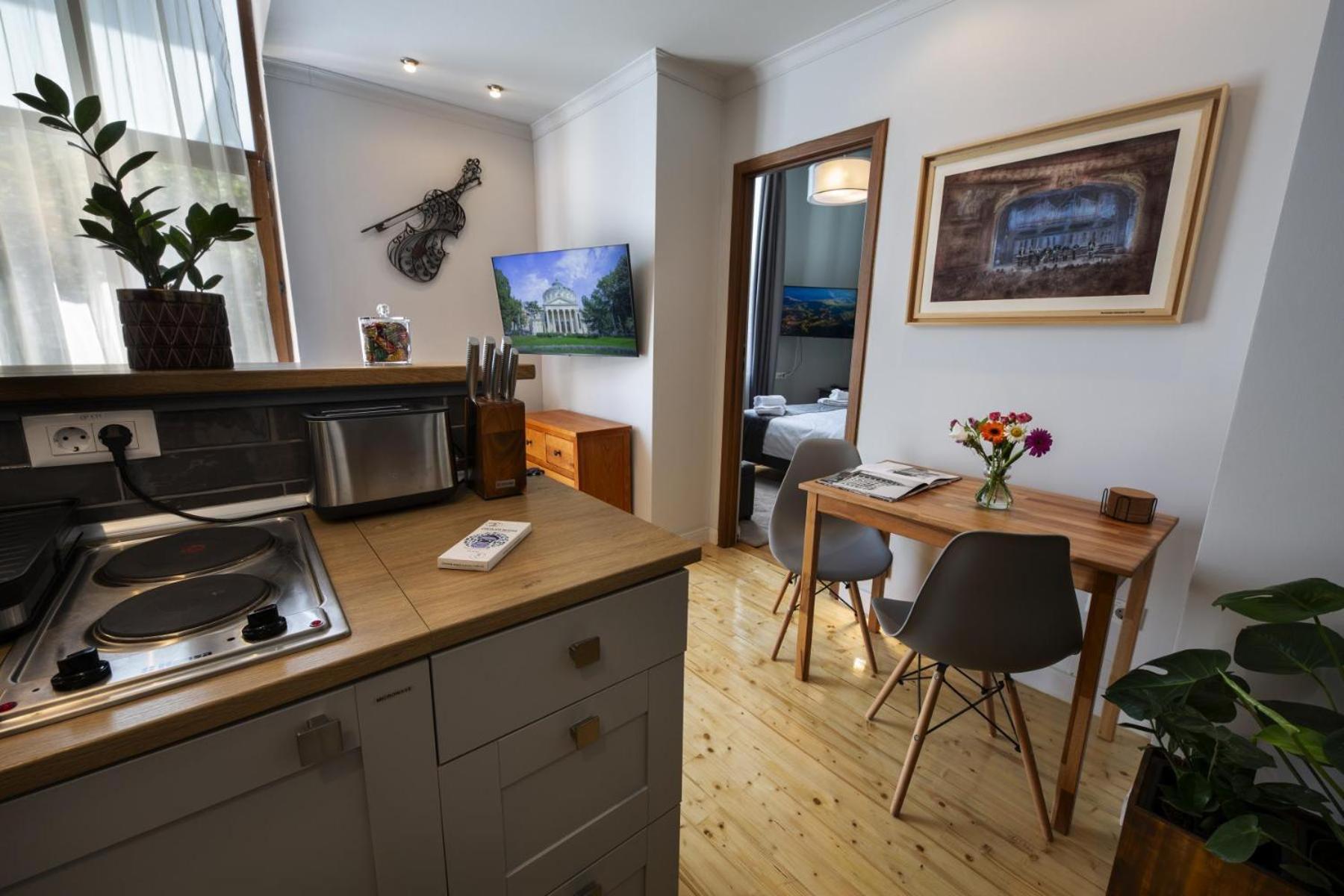 Athenaeum Spacious& Cozy 1Br Prime Location W Balcony บูคาเรสต์ ภายนอก รูปภาพ