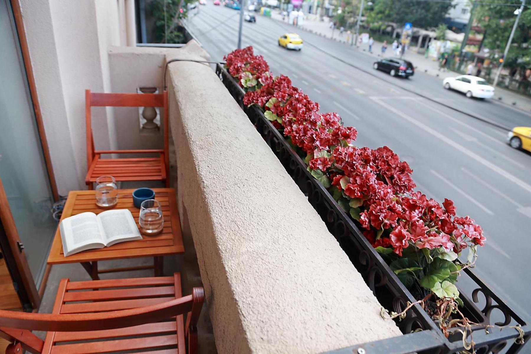 Athenaeum Spacious& Cozy 1Br Prime Location W Balcony บูคาเรสต์ ภายนอก รูปภาพ