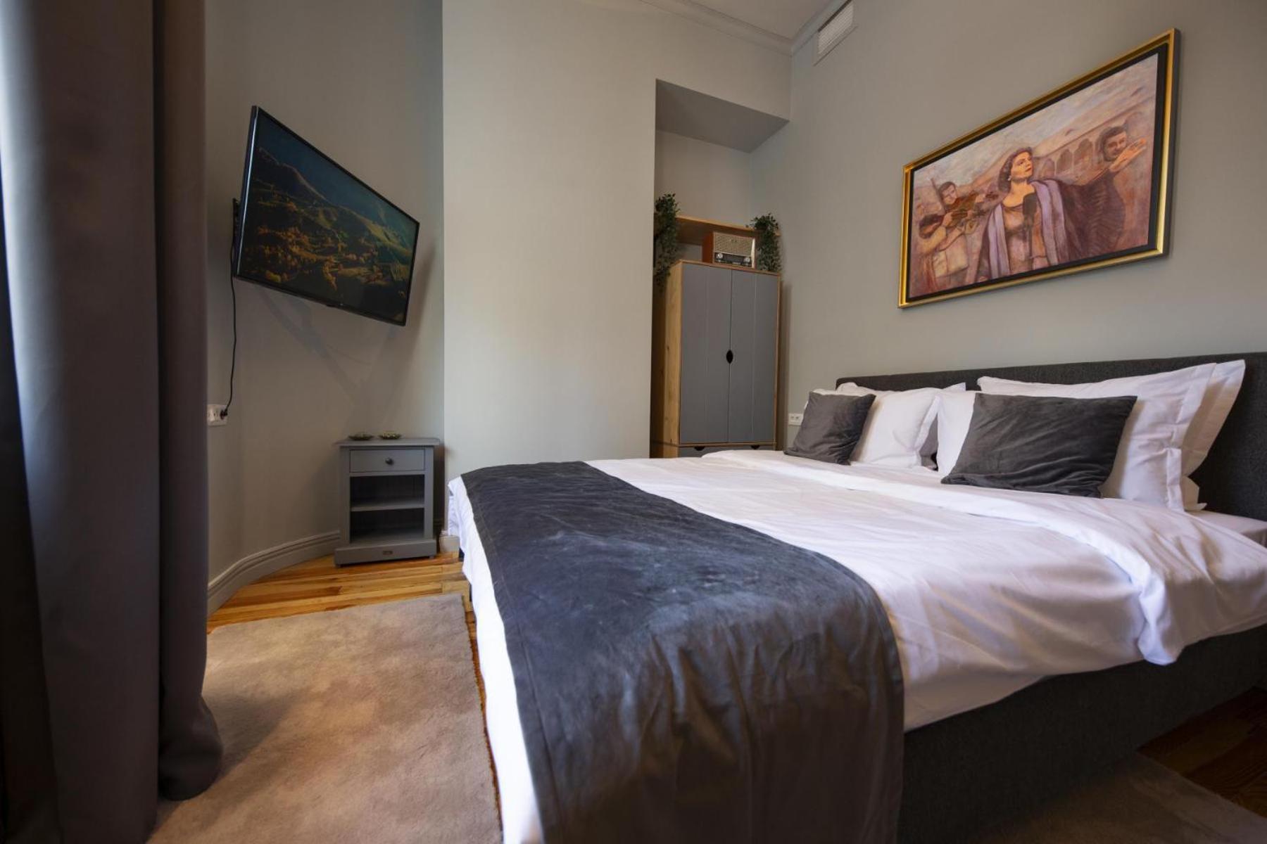 Athenaeum Spacious& Cozy 1Br Prime Location W Balcony บูคาเรสต์ ภายนอก รูปภาพ